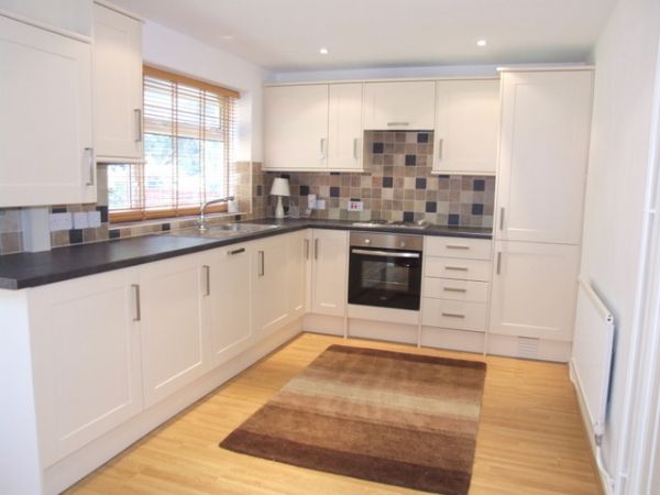 Michael Anthony Hemel Hempstead - Long Chaulden, Hemel Hempstead - Kitchen/Diner